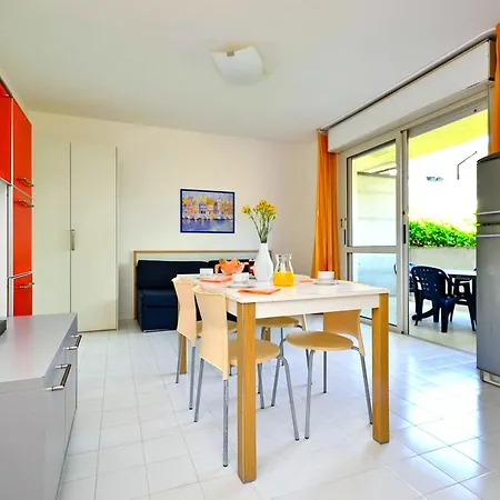 Parco Hemingway-21 By Interhome *